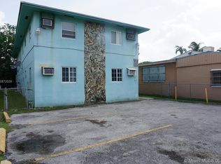 2137 SW 7th St #2, Miami, FL 33135