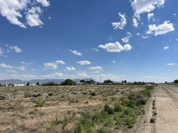 3073 Crescent Ave, Crescent Valley, NV 89821