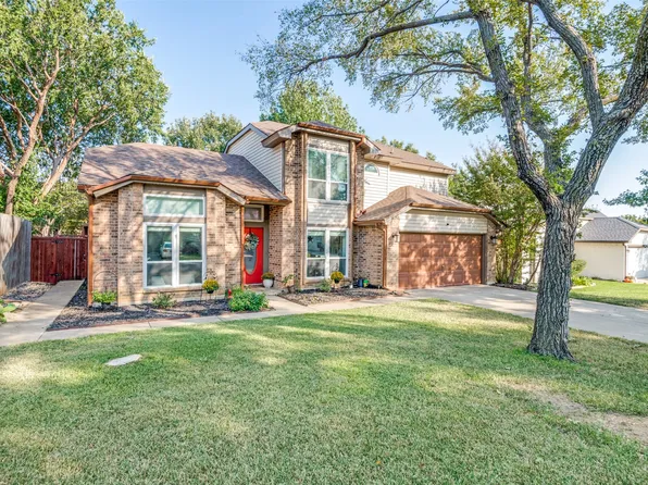 2312 Crestmeadow St, Denton, TX 76207