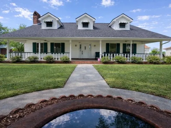 4126 Bayouside Dr, Houma, LA 70363