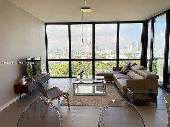 4th image of 1600 NE 1st Ave APT 1220