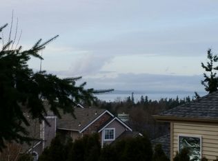 27999 21st Ave S, Federal Way, WA 98003