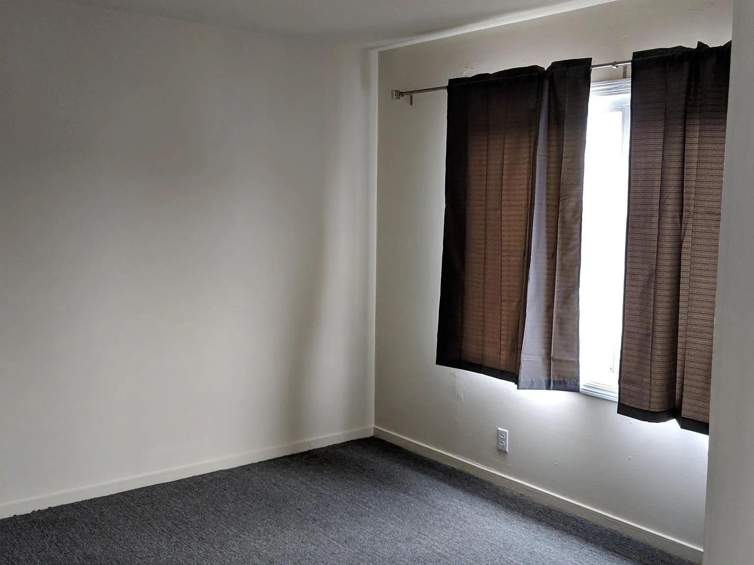 1 bed, 900 sqft, $2,600 — Photo 2