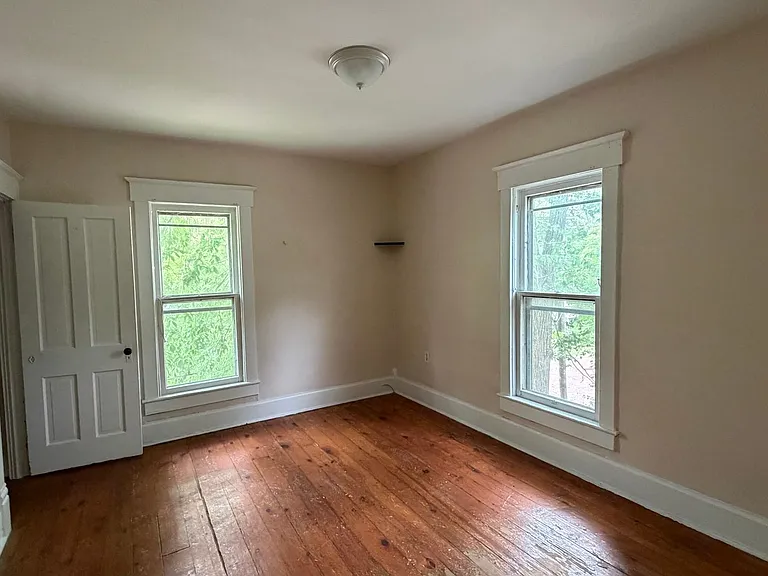 312 S Coler Ave — Photo 3