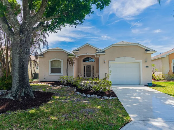 517 NW Galatone Court, Port St Lucie, FL 34986