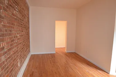 Rented by CITY SKYLINE REALTY INC