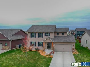 109 NE 23rd Ct, Grimes, IA 50111