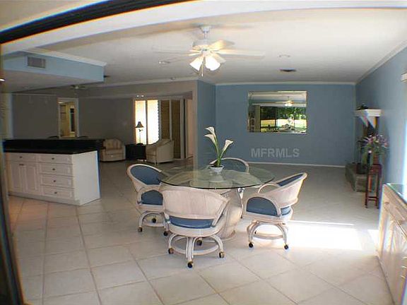 5th image of 317 Dante Dr #317