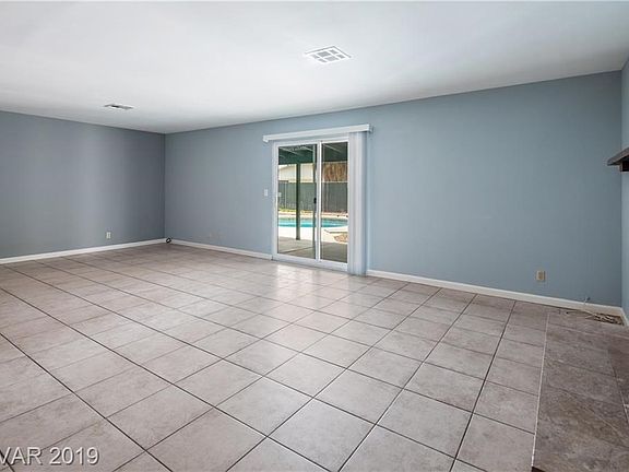 5th image of 1933 Niblick Cir