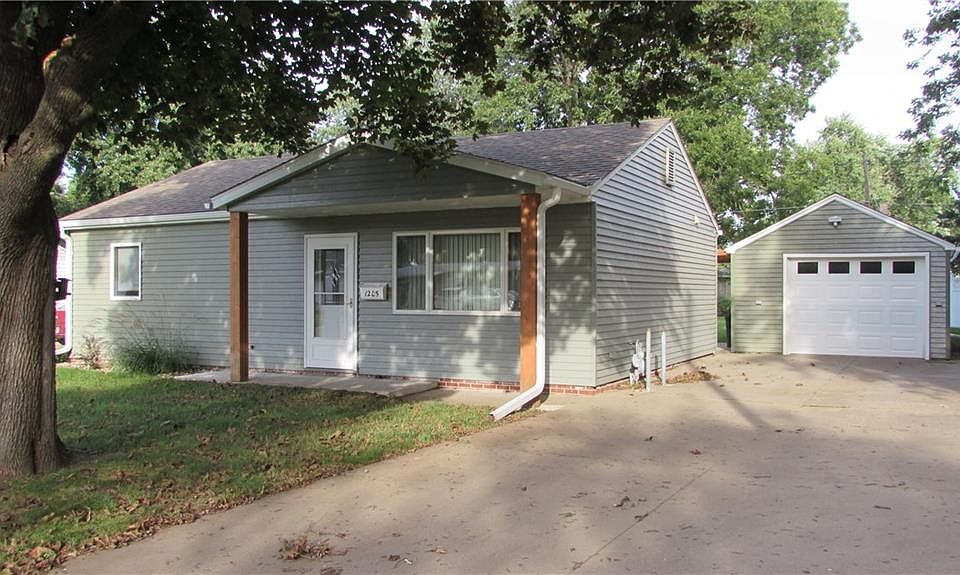 1st image of 1205 Glover St