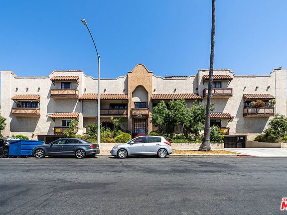 3rd image of 444 S Gramercy Pl APT 13