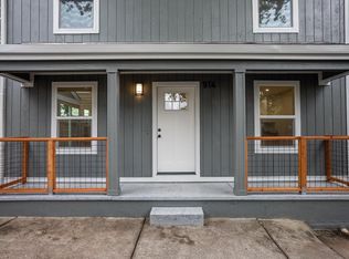 914 Kingwood St, Santa Rosa, CA 95401
