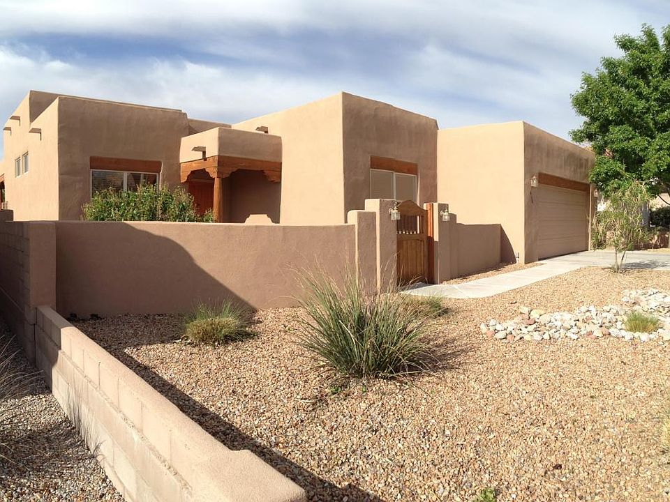 1st image of 4104 Zarzuela Ave NW