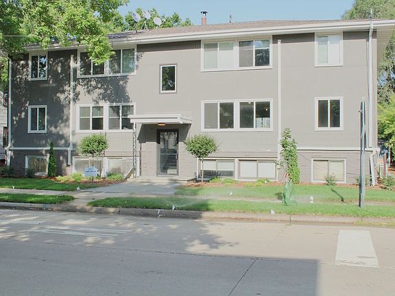 5th image of 3039 California St NE
