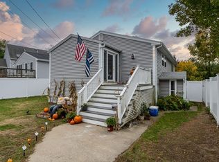 97 Nantasket Ave, Hull, MA 02045