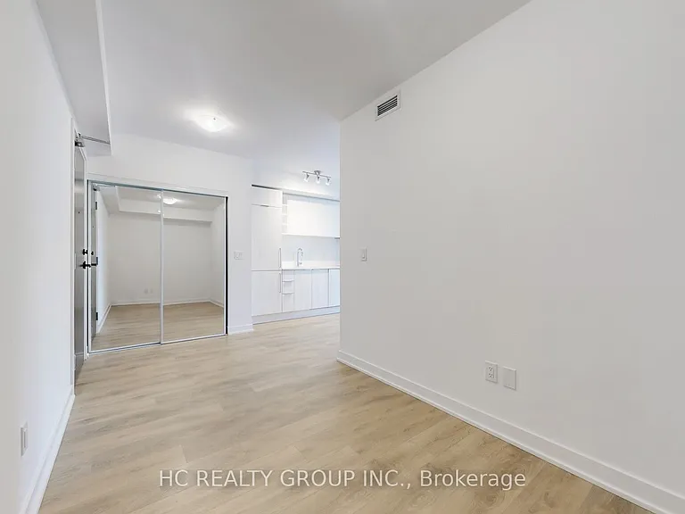 2031 Kennedy Rd #920 — Photo 20