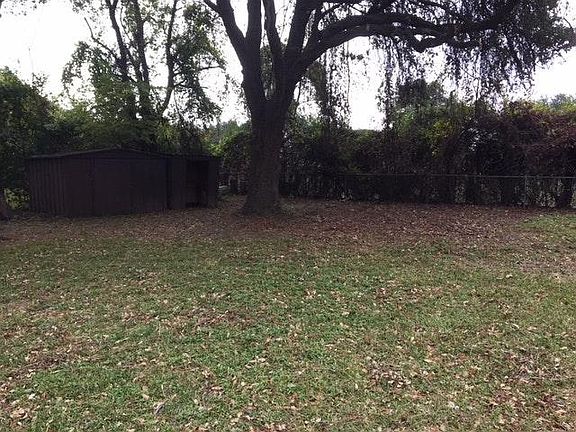 2nd image of 3517 Courtney Cir