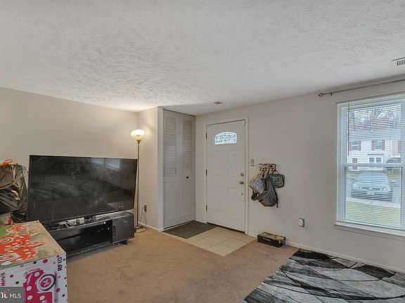 3rd image of 14291 Felty Pl
