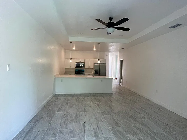 1240 Columbus Blvd #A — Photo 13