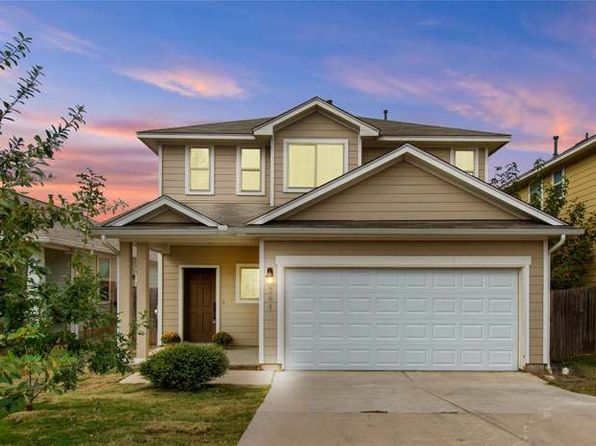 541 Twisted Oaks Ln