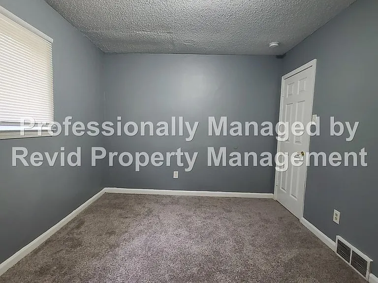 6771 Bainbridge Dr — Photo 38