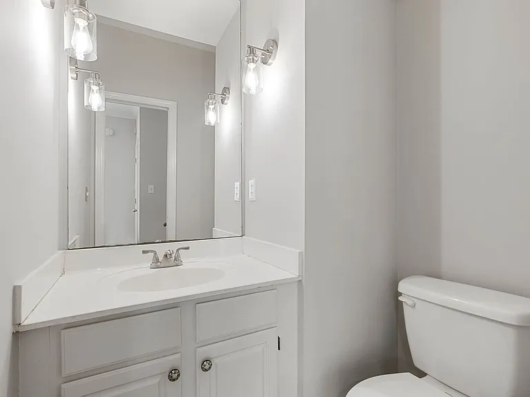 2031 Stone Brook Dr — Photo 18