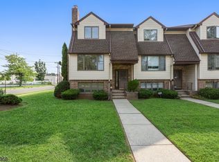 71 Broadway UNIT 3A-71, Clark, NJ 07066