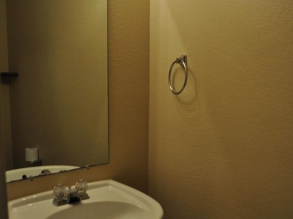 3rd image of 114 Gayleh Ln