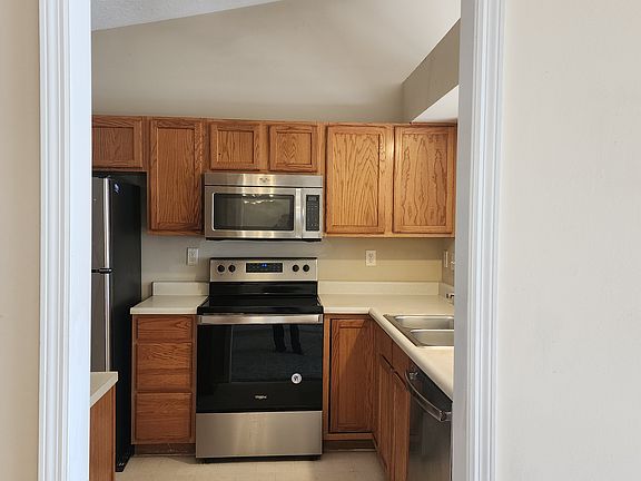 5th image of 5518 Harbourwatch Way APT 204