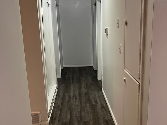 3rd image of 5012 E Frank Phillips Blvd