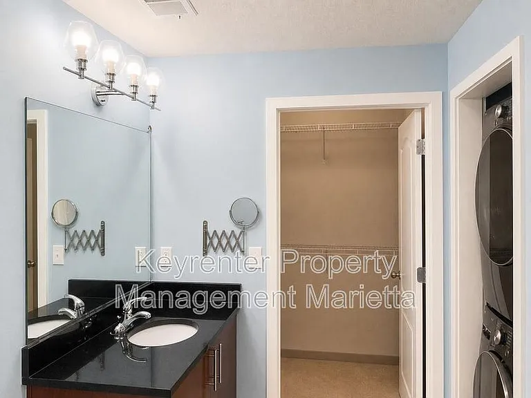 390 17th St NW #3045 — Photo 22
