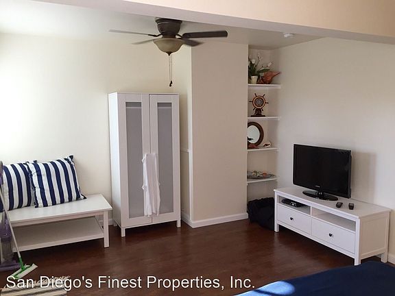 3rd image of 3510 Columbia St #3516-1/2