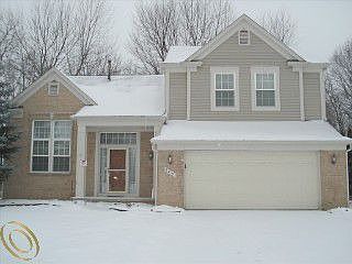 1st image of 8251 Creekside Dr
