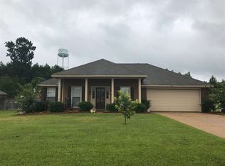 511 Roxbury Pl, Florence, MS 39073