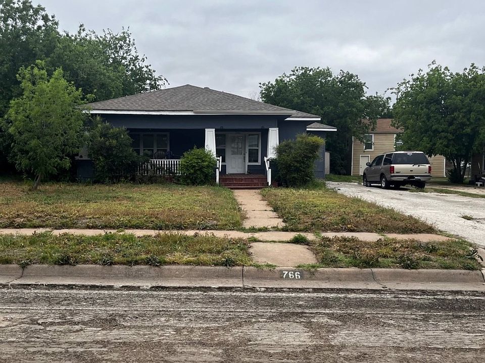 1st image of 766 Peach St