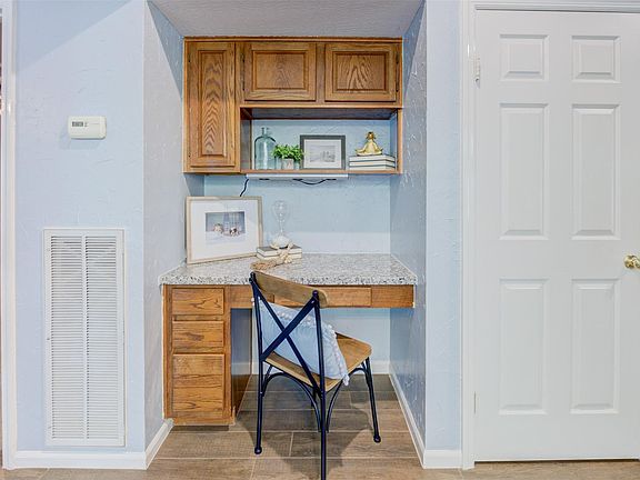 4th image of 4307 Mountain Peak Way