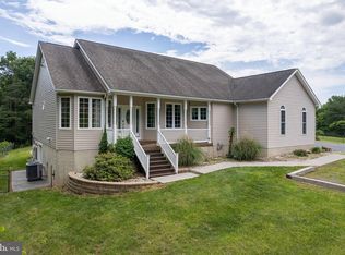 132 Dublin Ct, Cross Junction, VA 22625