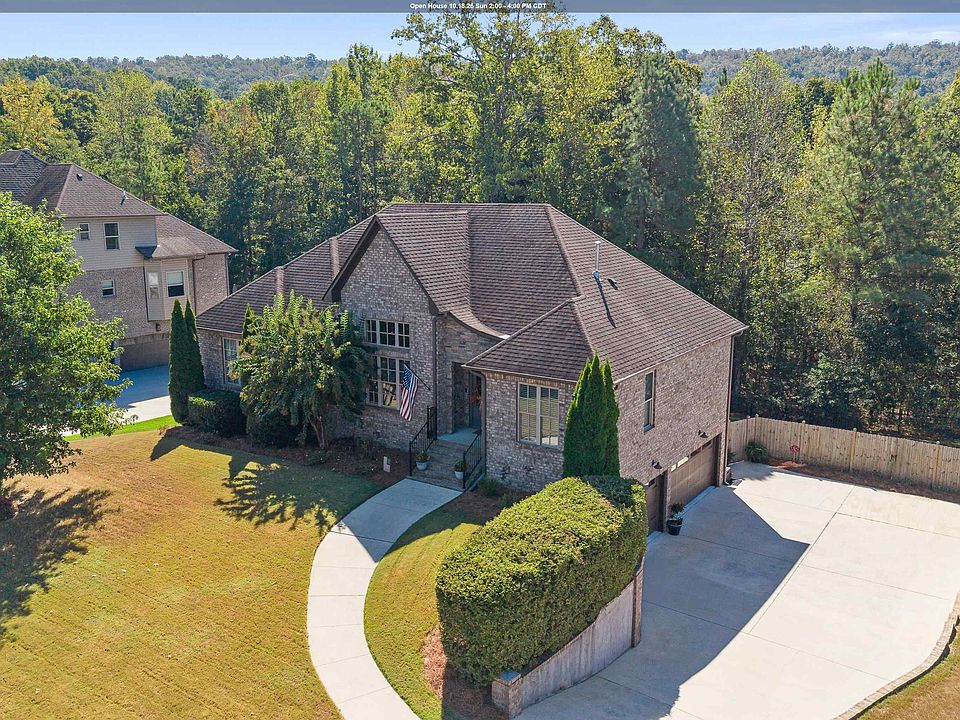 1st image of 233 Grey Oaks Ct