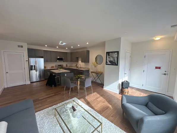 1940 3rd St NE #14, Washington, DC 20002