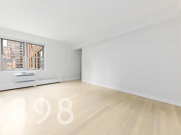 245 East 80th Street image 6 of 12