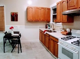 1465 1st Ave, Oakland, CA 94606