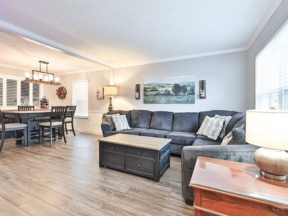 5th image of 5070 Lexington Ct