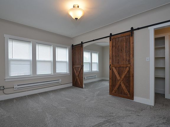 3rd image of 40 Annapolis St W APT 2