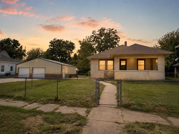 507 S B St, Arkansas City, KS 67005
