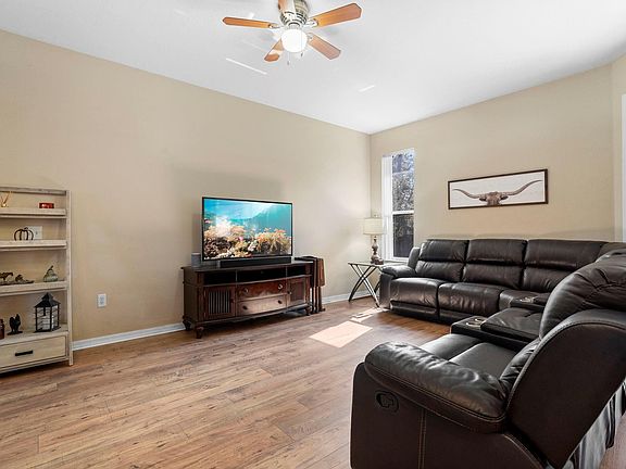 5th image of 6480 Fall Street