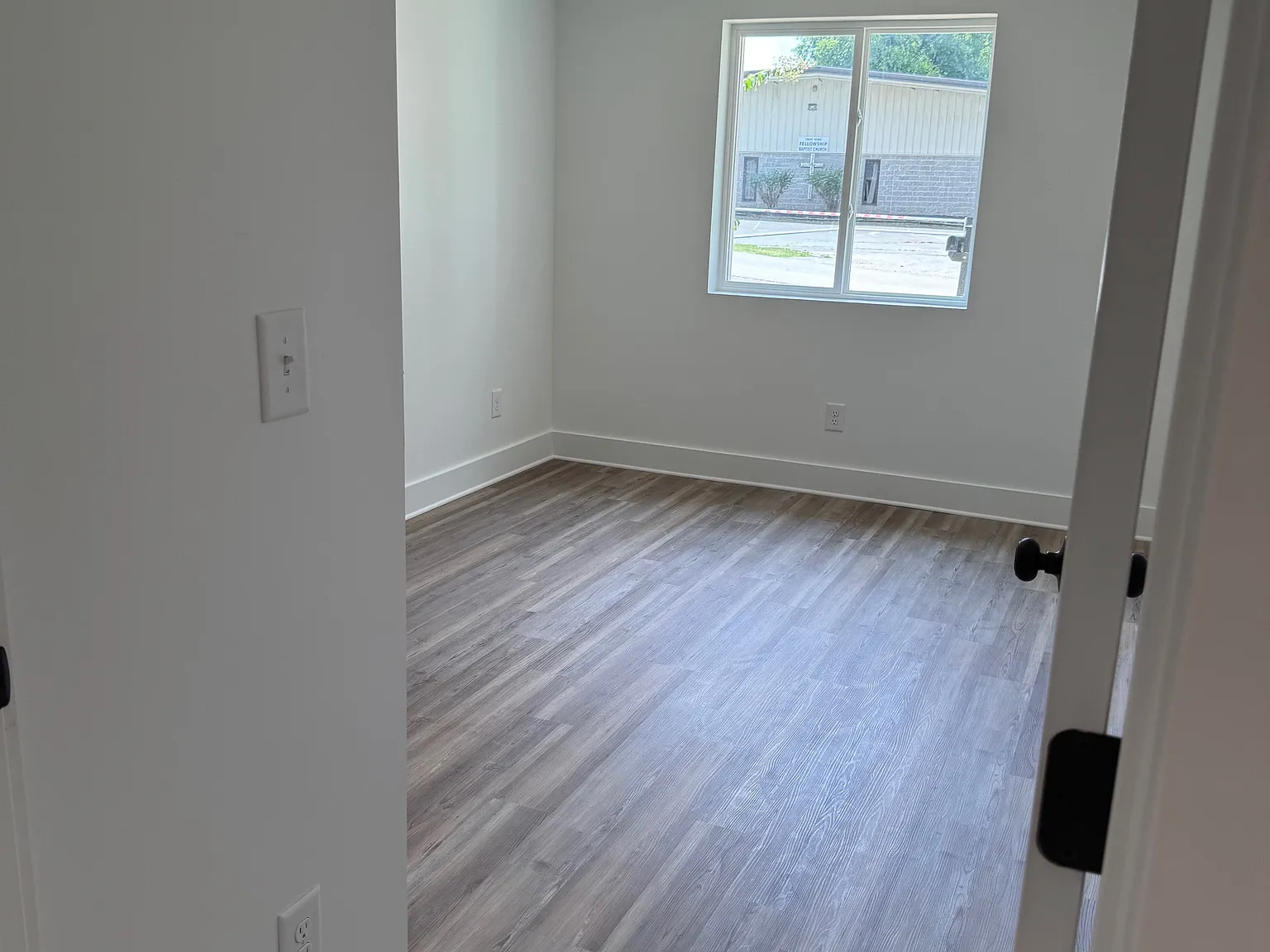 3 bed, 1344 sqft, $1,690 — Photo 4