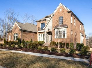 7069 Lanceleaf Dr, College Grove, TN 37046