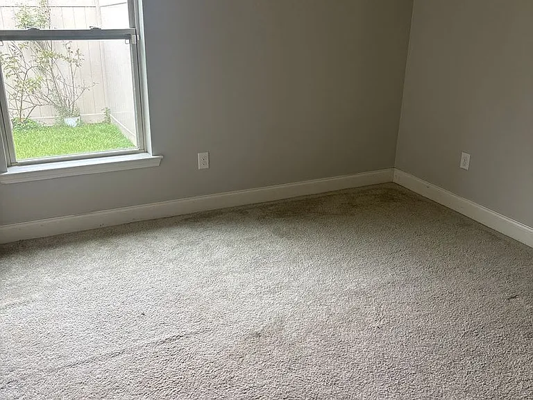 13870 Maddie Cir — Photo 8