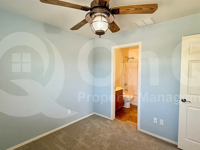2314 W Spur Dr — Photo 20