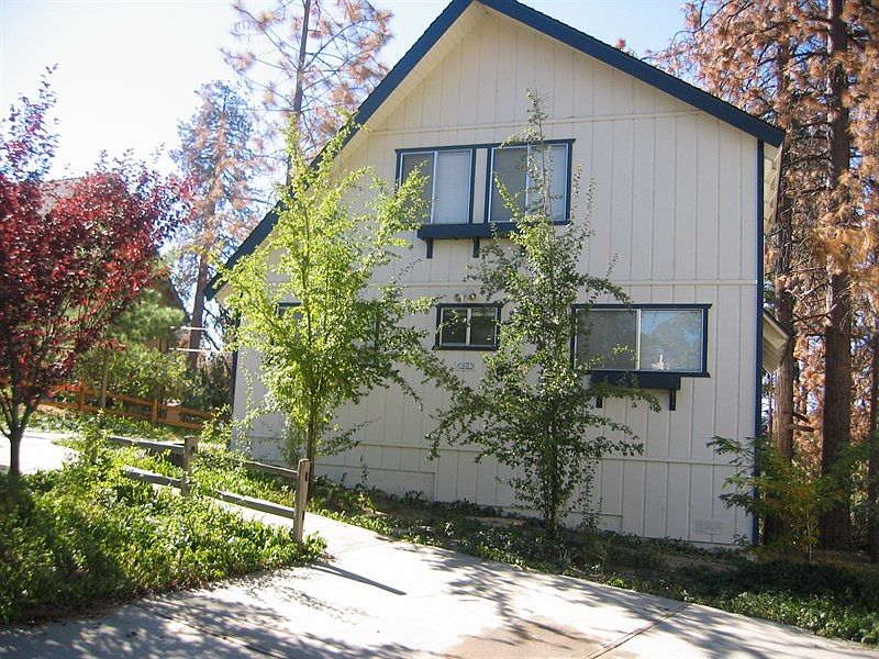1st image of 1075 Grass Valley Aly